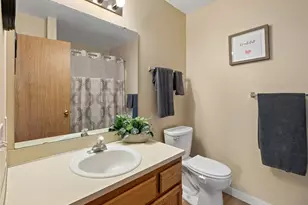 204 NW Capstan Ct, Coupeville, WA 98239 - Photo 17