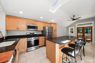 12721 27th Avenue NE, Seattle, WA 98125 - Photo 15