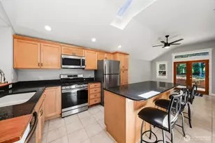12721 27th Ave NE, Seattle, WA 98125 - Photo 15