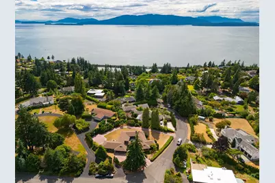 204 Hawthorn Road, Bellingham, WA 98225 - Photo 37