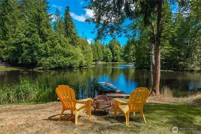 520 E Lakeshore Drive W, Shelton, WA 98584 - Photo 1