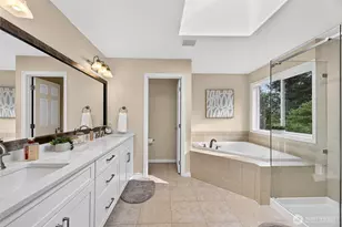 21939 NE 11th St, Sammamish, WA 98074 - Photo 23