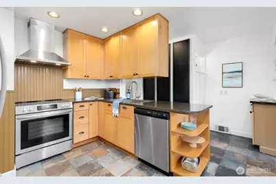 13026 6th Avenue NW, Seattle, WA 98177 - Photo 13