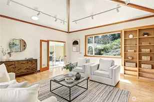 2209 NE 177th St, Shoreline, WA 98155 - Photo 3