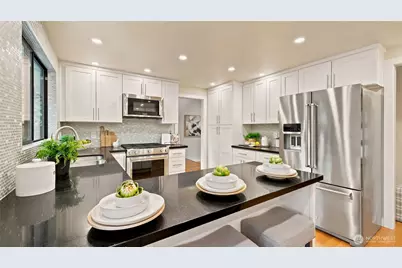 7520 86th Avenue SE, Mercer Island, WA 98040 - Photo 11