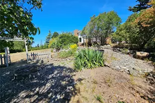 1445 Arnold Rd, Oak Harbor, WA 98277 - Photo 33