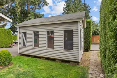 17906 Larch Way, Lynnwood, WA 98037 - Photo 37