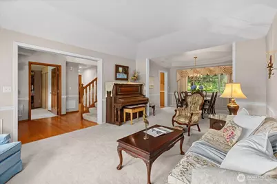 17906 Larch Way, Lynnwood, WA 98037 - Photo 7