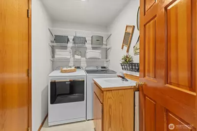 17906 Larch Way, Lynnwood, WA 98037 - Photo 17