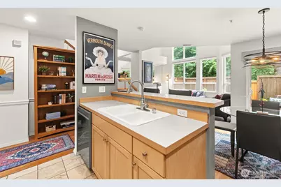 1600 121st Street SE #W106, Everett, WA 98208 - Photo 9