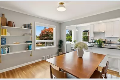 10317 11th Avenue NW, Seattle, WA 98177 - Photo 11