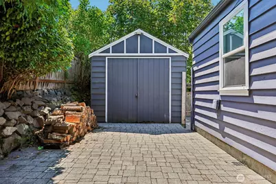 239 NW 48th Street, Seattle, WA 98107 - Photo 29