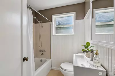 239 NW 48th Street, Seattle, WA 98107 - Photo 19
