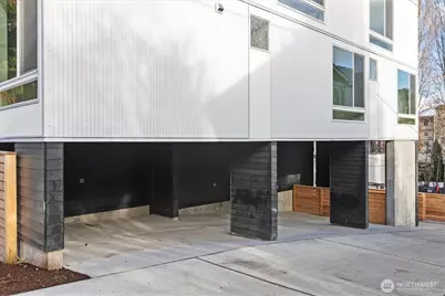 3112 Queen Anne Avenue N, Seattle, WA 98119 - Photo 21