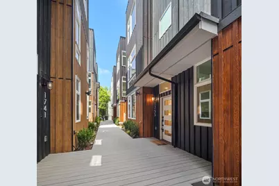 1755 17th Avenue, Seattle, WA 98122 - Photo 19