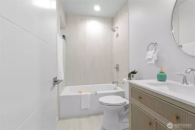 12749 37th Avenue NE, Seattle, WA 98125 - Photo 29