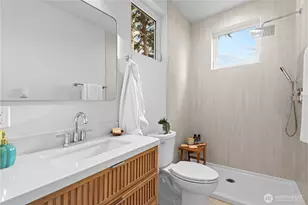 12749 37th Ave NE, Seattle, WA 98125 - Photo 19