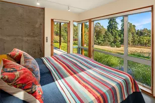 4409 SW Point Robinson Rd, Vashon, WA 98070 - Photo 15