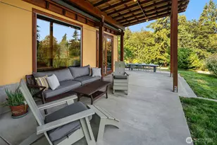 4409 SW Point Robinson Rd, Vashon, WA 98070 - Photo 25