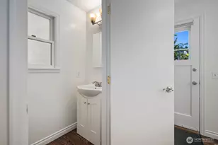 5632 7th Ave NW, Seattle, WA 98107 - Photo 17