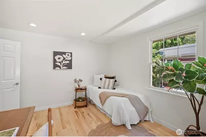 2916 Walnut Avenue SW, Seattle, WA 98116 - Photo 13