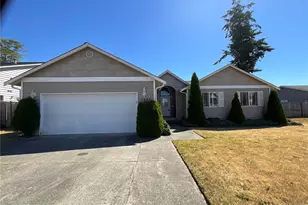 1382 NW Kathleen Dr, Oak Harbor, WA 98277 - Photo 1