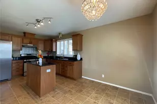1382 NW Kathleen Dr, Oak Harbor, WA 98277 - Photo 11