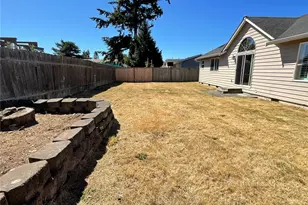 1382 NW Kathleen Dr, Oak Harbor, WA 98277 - Photo 23