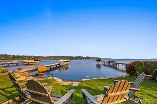 9015 NE Juanita Ln, Kirkland, WA 98034 - Photo 3