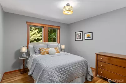 14677 Sivertson Road NE, Bainbridge Island, WA 98110 - Photo 27