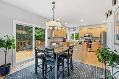 2419 NE 14th Street, Renton, WA 98056 - Photo 7