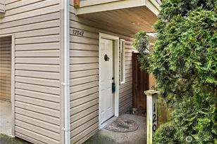 12042 31st Ave NE, Seattle, WA 98125 - Photo 1