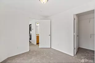 12042 31st Ave NE, Seattle, WA 98125 - Photo 13