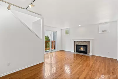 12042 31st Avenue NE, Seattle, WA 98125 - Photo 7