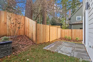 10744 Interlake Ave N, Seattle, WA 98133 - Photo 7