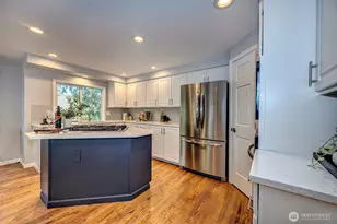 1832 231st Pl NE, Sammamish, WA 98074 - Photo 7