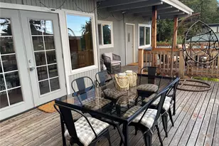 1363 Scholl Ln, Freeland, WA 98249 - Photo 9