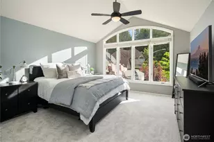 24520 NE 11th Pl, Sammamish, WA 98074 - Photo 23
