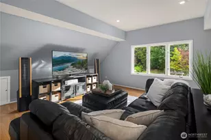 24520 NE 11th Pl, Sammamish, WA 98074 - Photo 31