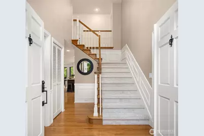 24520 NE 11th Place, Sammamish, WA 98074 - Photo 11