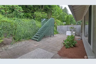 15041 SE Fairwood Boulevard, Renton, WA 98058 - Photo 27