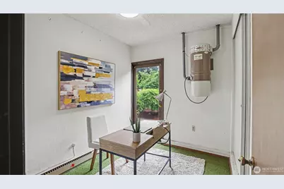 15041 SE Fairwood Boulevard, Renton, WA 98058 - Photo 25