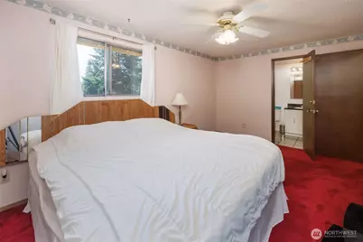 8926 Emerson Place, Everett, WA 98208 - Photo 11