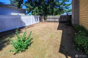 8926 Emerson Pl, Everett, WA 98208 - Photo 19
