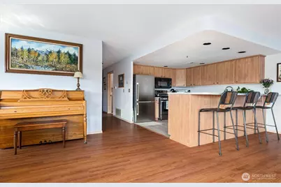 651 SE Bayshore Drive #C102, Oak Harbor, WA 98277 - Photo 11