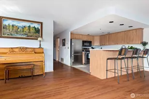 651 SE Bayshore Dr, Oak Harbor, WA 98277 - Photo 11