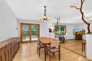14325 E Lake Goodwin Rd, Stanwood, WA 98292 - Photo 9