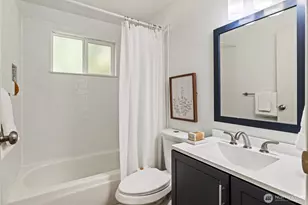 12026 40th Ave NE, Seattle, WA 98125 - Photo 15