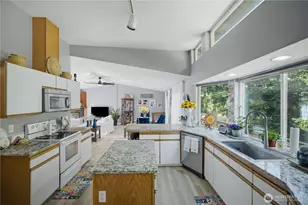415 118th Ave E, Edgewood, WA 98372 - Photo 21