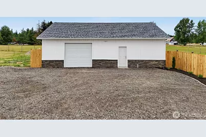 14909 Martinson Road SE, Yelm, WA 98597 - Photo 33
